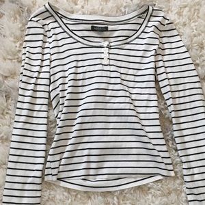 Long sleeve stripped shirt